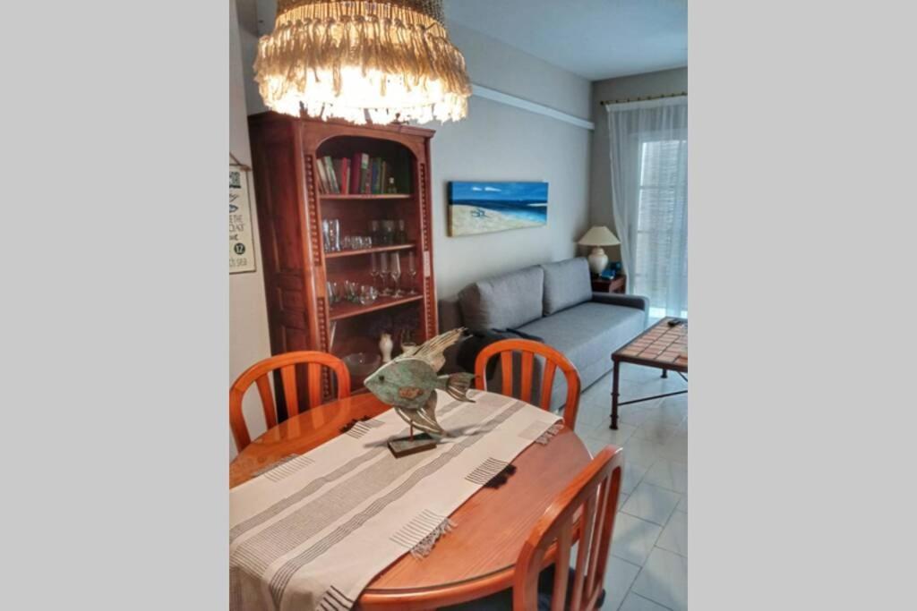 Bonito Apartamento En Playa De La Carihuela Torremolinos Luaran gambar