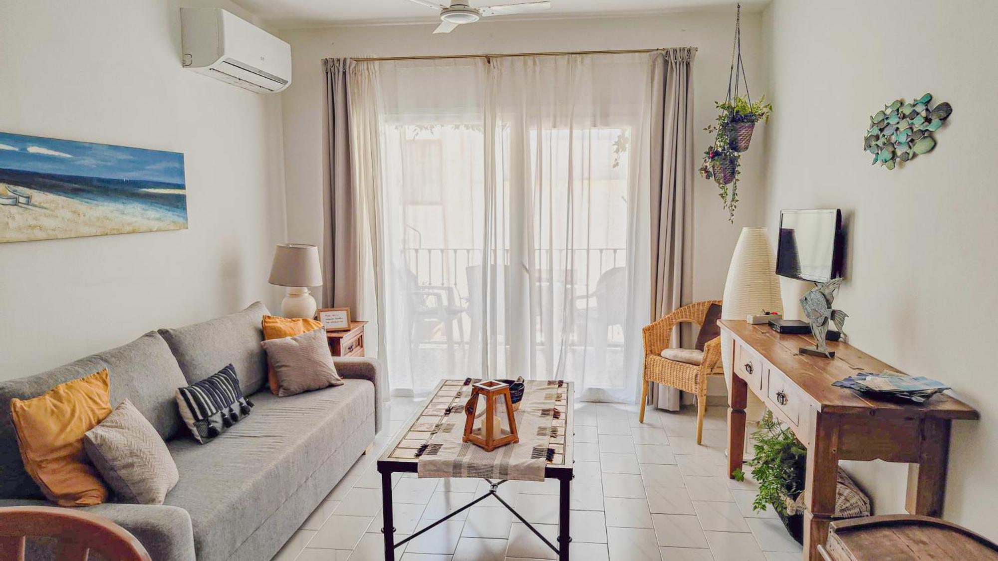 Bonito Apartamento En Playa De La Carihuela Torremolinos Luaran gambar